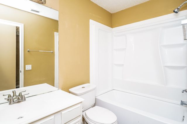 8520 Gatlinburg Drive, Fort Worth, TX 76123