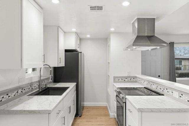 9855 Mission Greens Ct 4, Santee, CA 92071