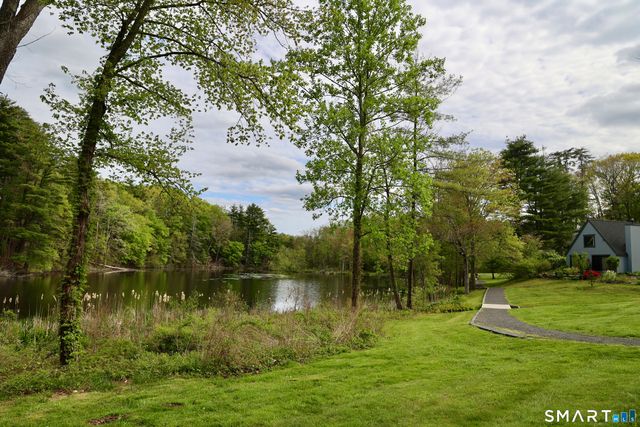 3 Edgewood Circle 3, Avon, CT 06001