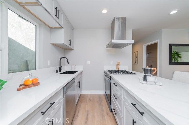 1248 N Bonnie Beach Pl, Los Angeles, CA 90063