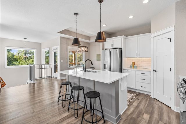 1010 Harrington Way, Waukee, IA 50263