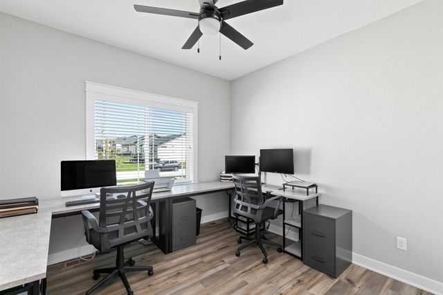 1010 Harrington Way, Waukee, IA 50263