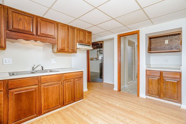 65 Gordon Street, Leominster, MA 01453