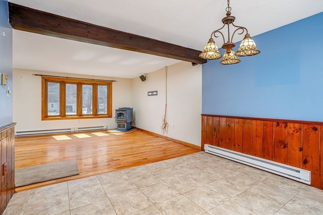 65 Gordon Street, Leominster, MA 01453