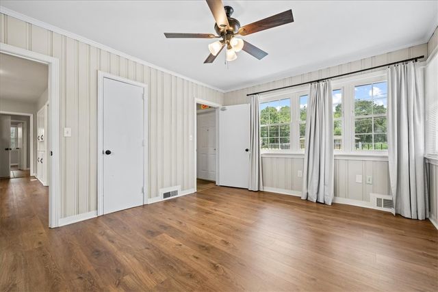 212 E Shockley Ferry Road, Anderson, SC 29624