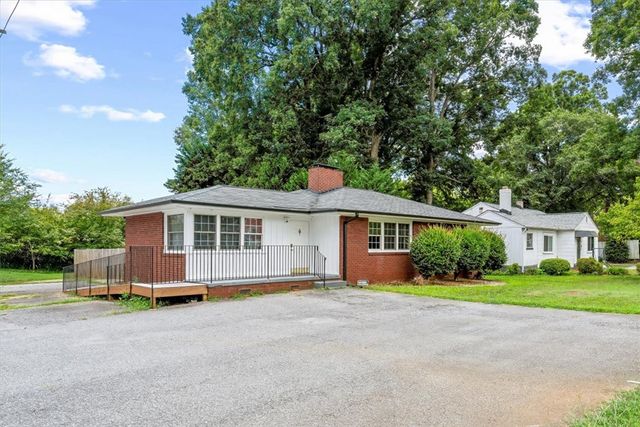 212 E Shockley Ferry Road, Anderson, SC 29624