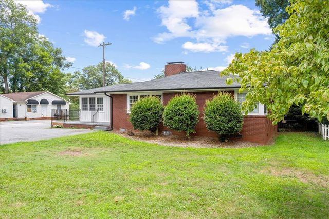 212 E Shockley Ferry Road, Anderson, SC 29624