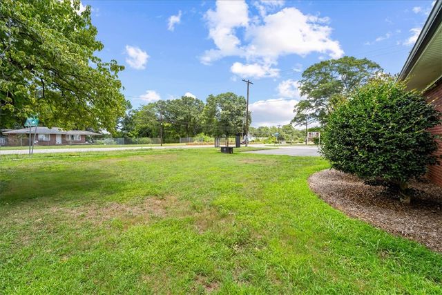 212 E Shockley Ferry Road, Anderson, SC 29624