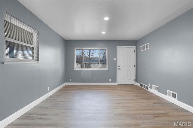 506 Dornoch Drive, St Louis, MO 63137