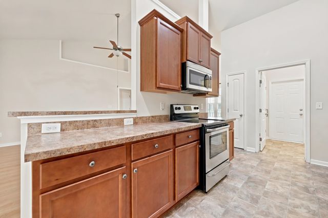 346 Lenox Dr., Conway, SC 29526