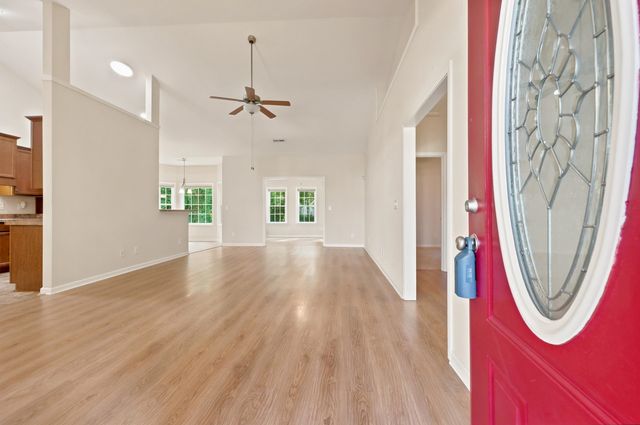 346 Lenox Dr., Conway, SC 29526