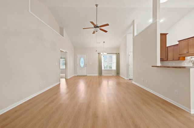 346 Lenox Dr., Conway, SC 29526