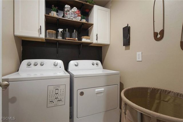 8015 Sandalwood CIR, Labelle, FL 33935