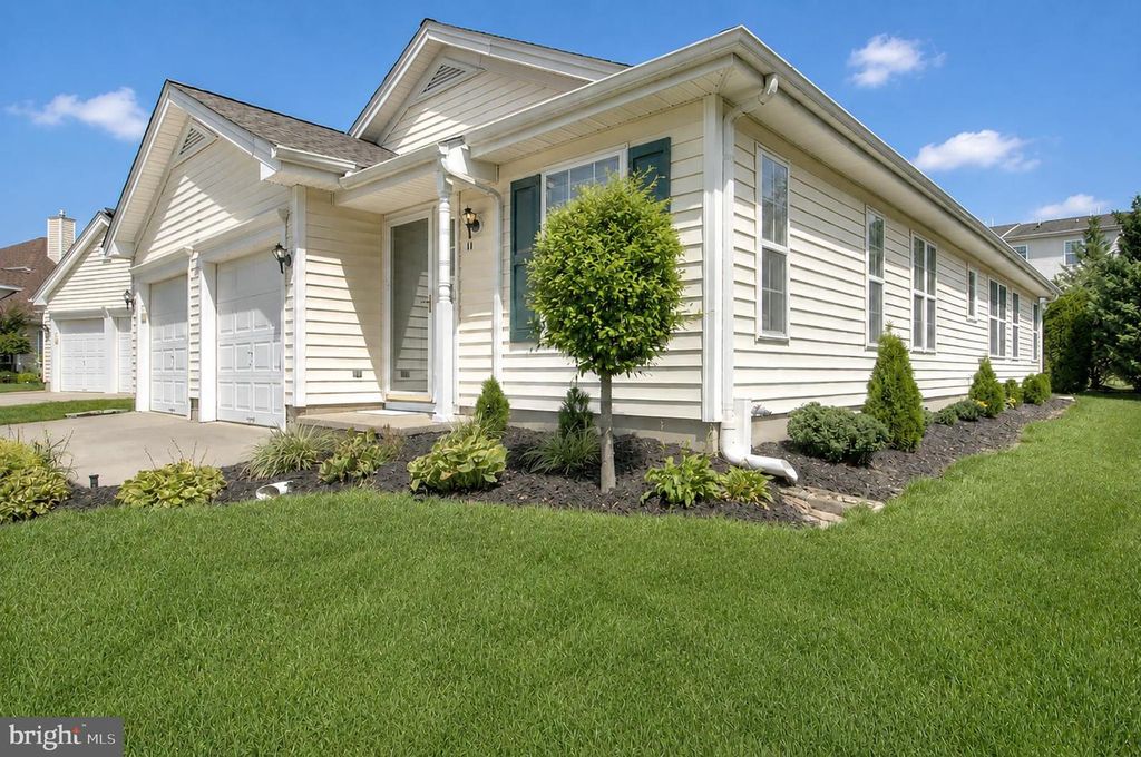 11 WINTERGREEN WAY, SEWELL, NJ 08080 — photo 3