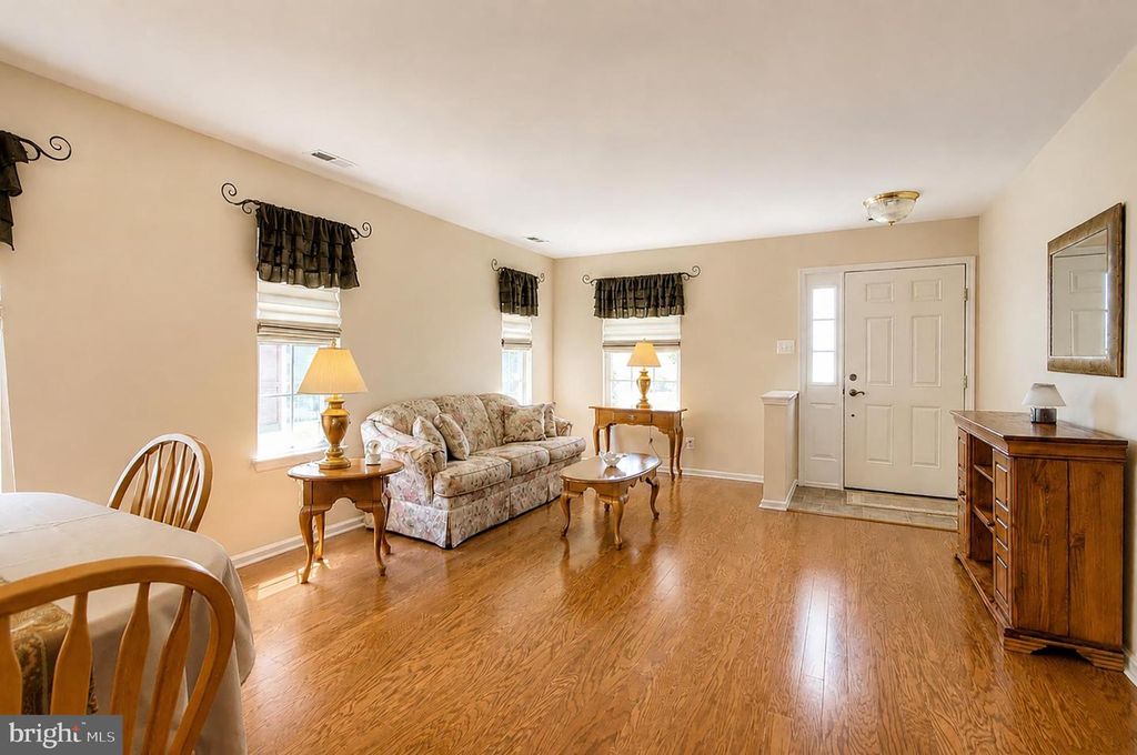 11 WINTERGREEN WAY, SEWELL, NJ 08080 — photo 4