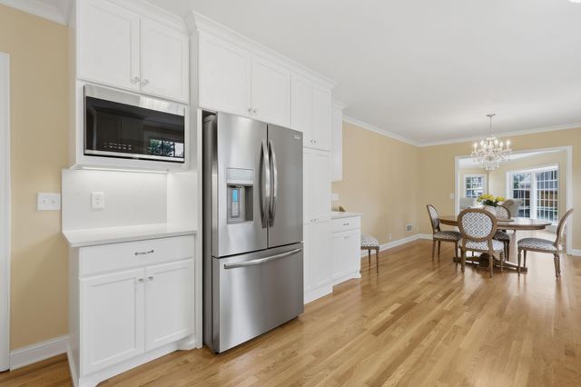4920 Sunnyside Road, Edina, MN 55424