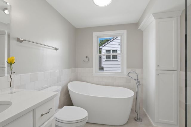 4920 Sunnyside Road, Edina, MN 55424