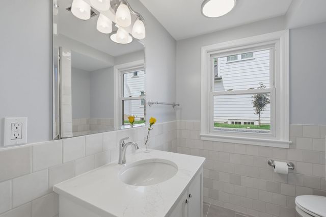 4920 Sunnyside Road, Edina, MN 55424