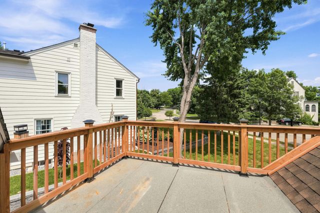 4920 Sunnyside Road, Edina, MN 55424