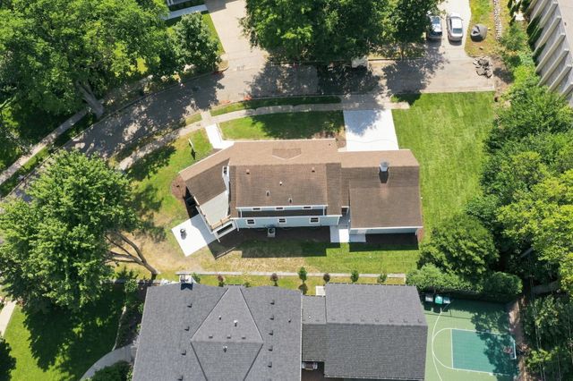 4920 Sunnyside Road, Edina, MN 55424