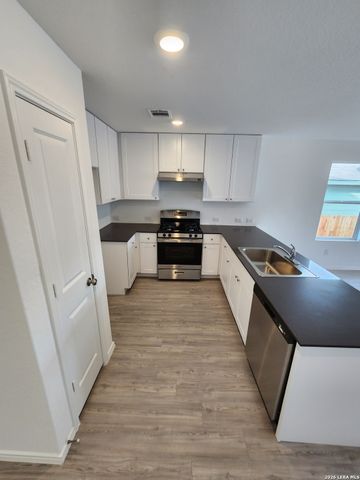 5974 COMPANION LOOP, Bulverde, TX 78163