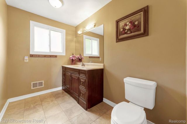 7969 Richardson Road, West Bloomfield Charter Township, MI 48323