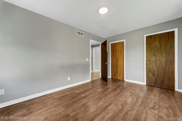7969 Richardson Road, West Bloomfield Charter Township, MI 48323