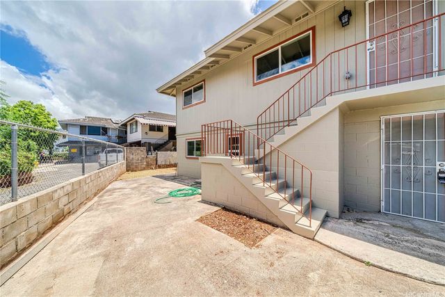 2362 Haumana Place 65A, Honolulu, HI 96819