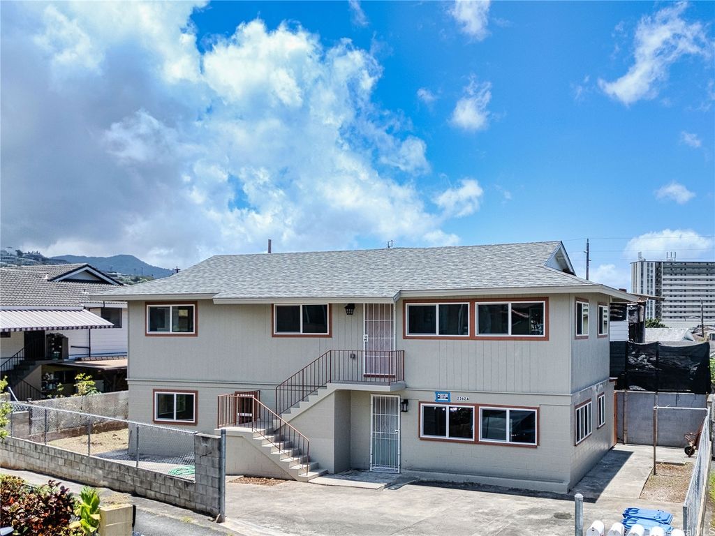 2362 Haumana Place 65A, Honolulu, HI 96819