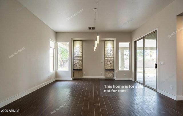 2331 E BELLERIVE Place, Chandler, AZ 85249