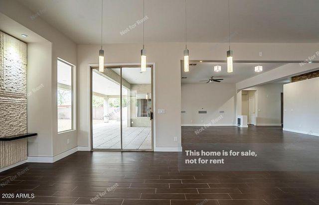 2331 E BELLERIVE Place, Chandler, AZ 85249