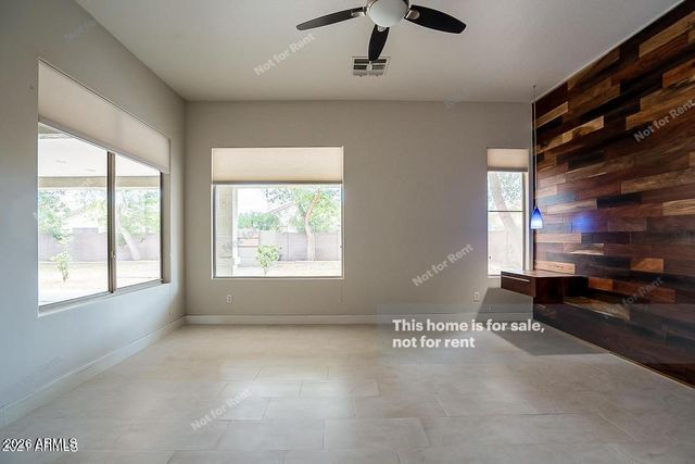 2331 E BELLERIVE Place, Chandler, AZ 85249
