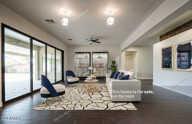 2331 E BELLERIVE Place, Chandler, AZ 85249