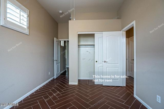 2331 E BELLERIVE Place, Chandler, AZ 85249