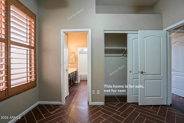 2331 E BELLERIVE Place, Chandler, AZ 85249