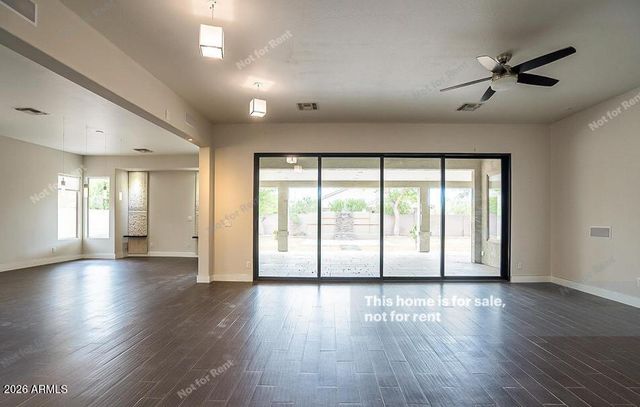 2331 E BELLERIVE Place, Chandler, AZ 85249