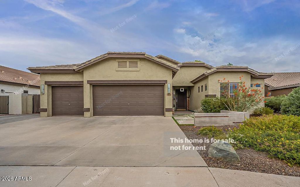 2331 E BELLERIVE Place, Chandler, AZ 85249