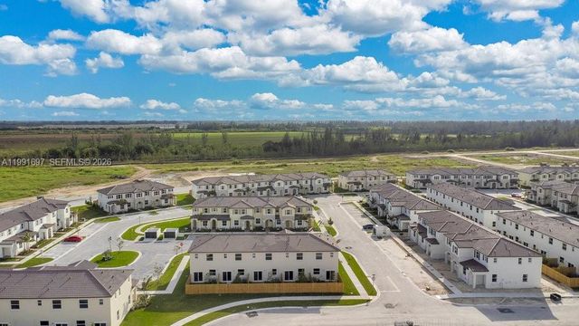 2619 SE 28th Dr 2619, Homestead, FL 33035