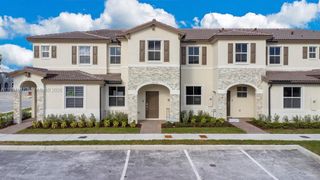 2619 SE 28th Dr 2619, Homestead, FL 33035