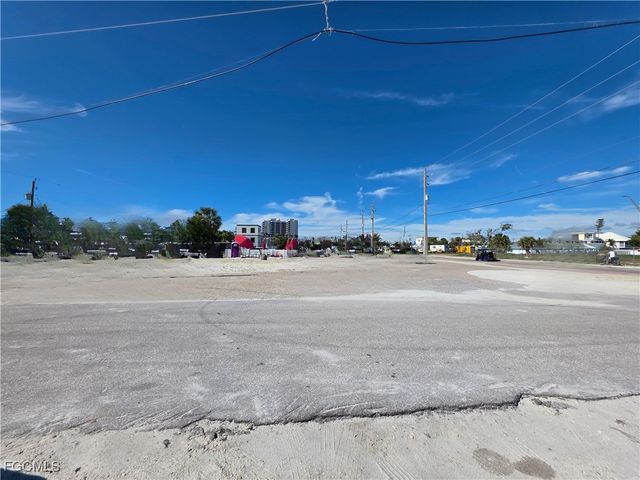 2450 Estero BLVD, Fort Myers Beach, FL 33931