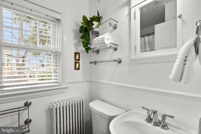 8 SPRINGVALE LN, Silver Spring, MD 20910