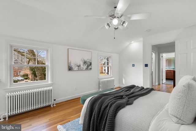 8 SPRINGVALE LN, Silver Spring, MD 20910