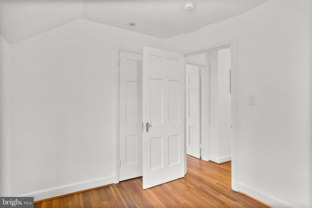 8 SPRINGVALE LN, Silver Spring, MD 20910