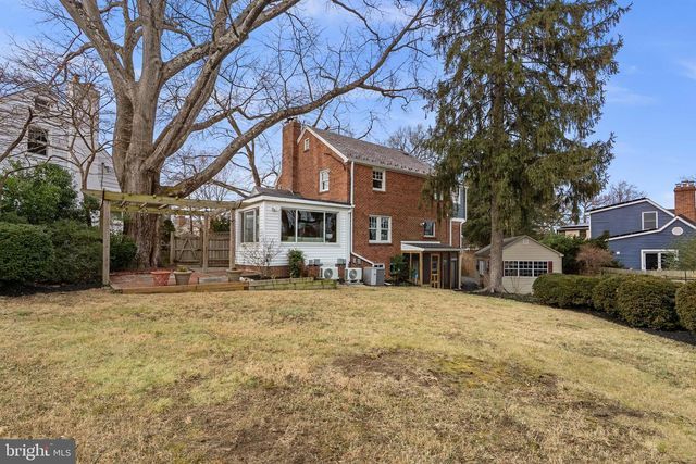 8 SPRINGVALE LN, Silver Spring, MD 20910