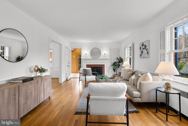 8 SPRINGVALE LN, Silver Spring, MD 20910