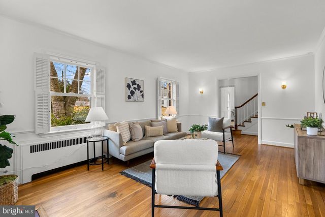 8 SPRINGVALE LN, Silver Spring, MD 20910