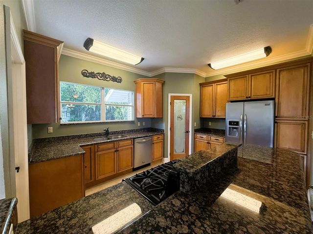 2112 AVENUE C SW, Winter Haven, FL 33880