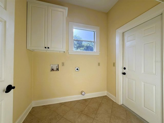 2112 AVENUE C SW, Winter Haven, FL 33880