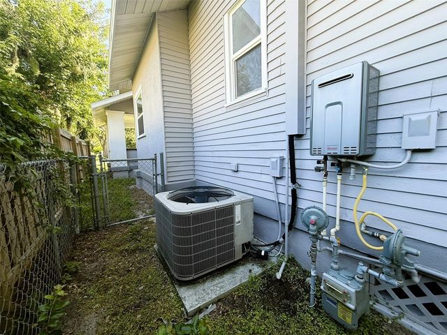 2112 AVENUE C SW, Winter Haven, FL 33880