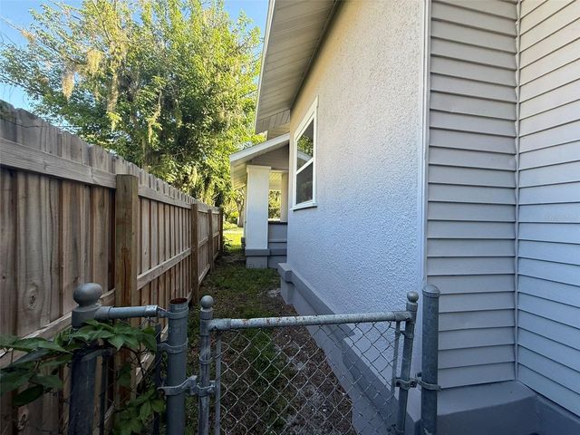 2112 AVENUE C SW, Winter Haven, FL 33880